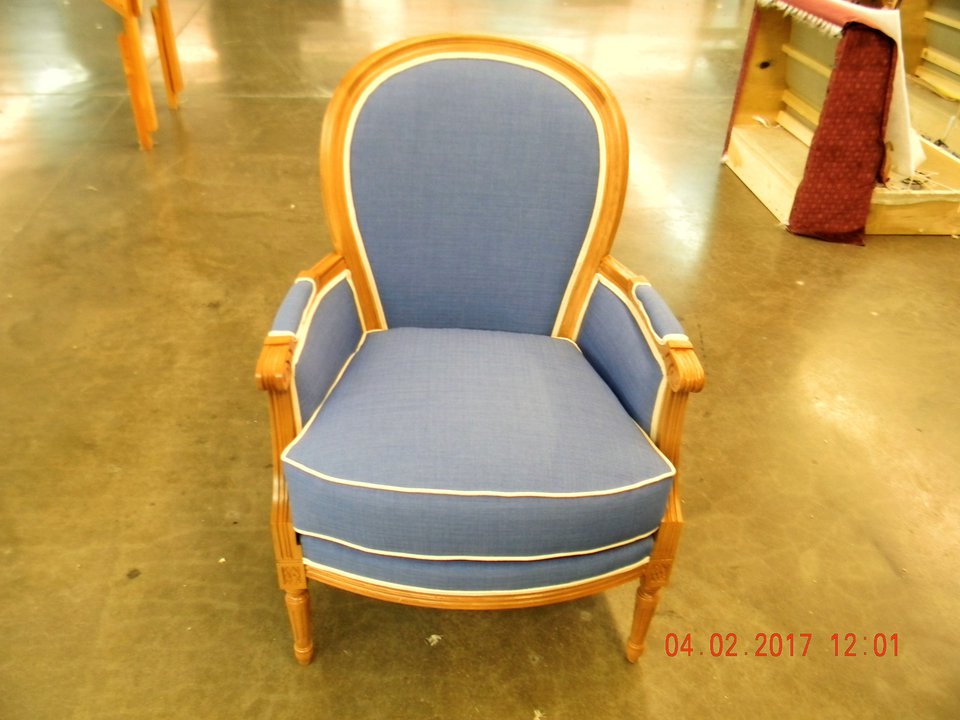 HF-106 - Louis XVI Bergere