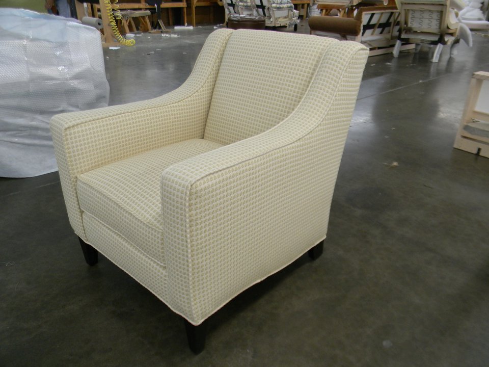 HF-210 - Curved Track Arm Chair