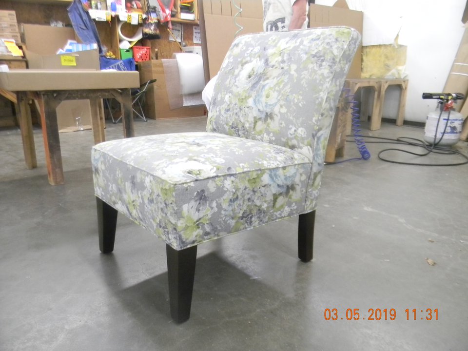 HF-243 - Leslie Slipper Chair