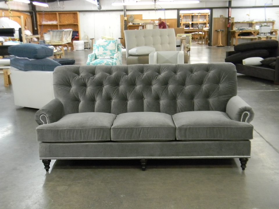 HF-3100 SF - Sofa English Arm Tufted