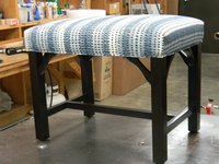 HF-461 - Straight Leg Stool