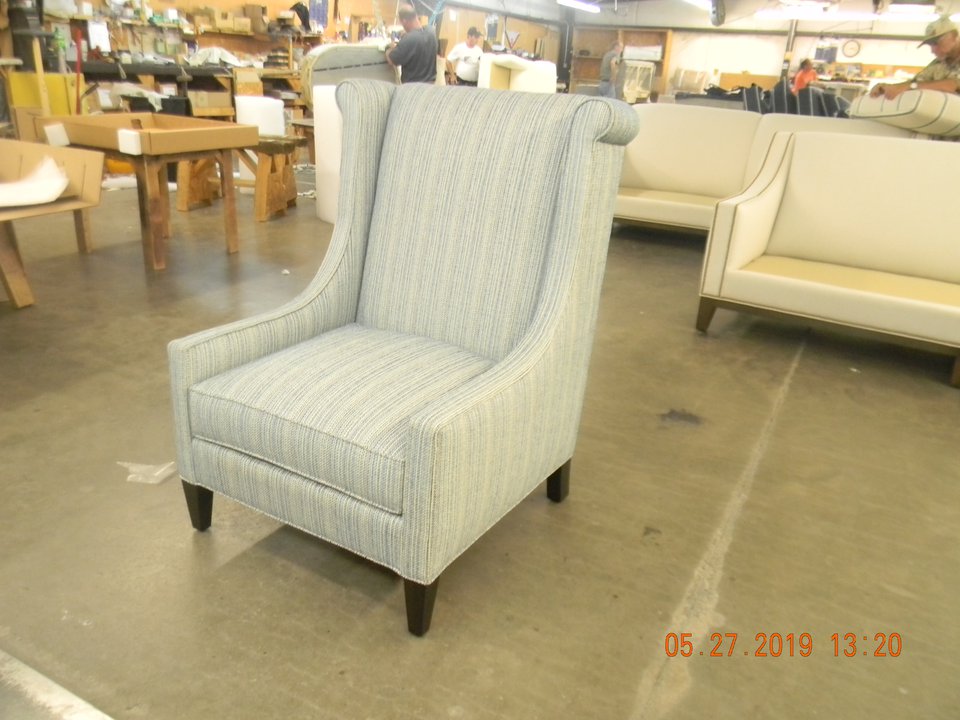 HF-754 - Wing Chair